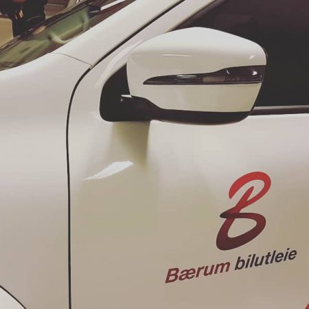 Bærum Bilutleie - Bildekor Foliering av bil Bærum