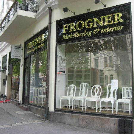 Frogner møbelbeslag - Vindusdekor
